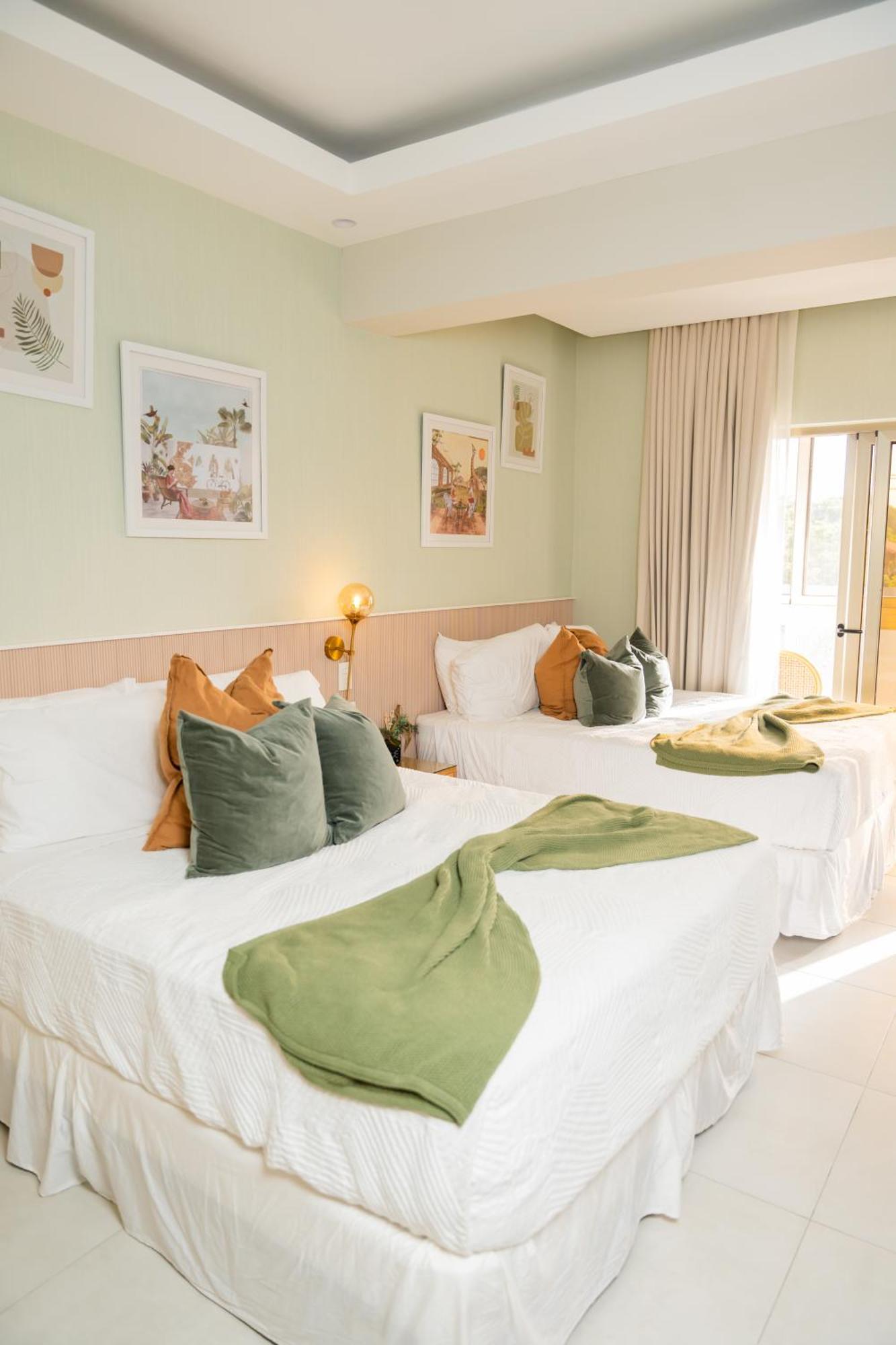 Hotel Stay Here Suites Santo Domingo Exterior foto