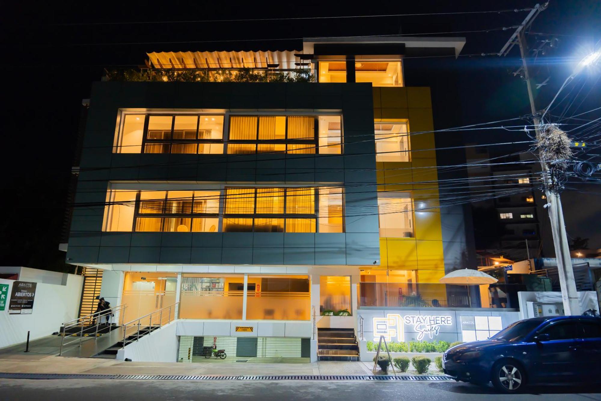 Hotel Stay Here Suites Santo Domingo Exterior foto